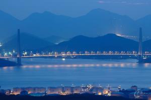 夜景跨海大桥