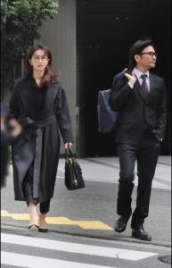 长谷川京子&新藤晴一　长女的入学式