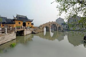 七都双塔桥浮碧庵