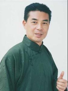 曹秋根剧照
