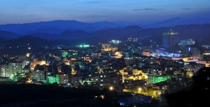 隆林县城区（夜景）