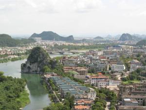 叠彩山