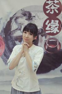 18姐丹颖