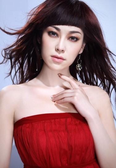 单曲《水乡新娘》 由著名歌手石梅,冷漠演唱,北京冒牌文化传播有限