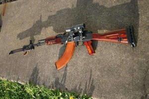 AK-47式突击步枪