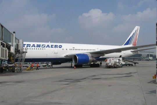 飞机场的飞机怎么开 0