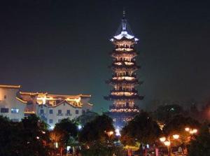 龙华塔