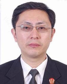 刘霖