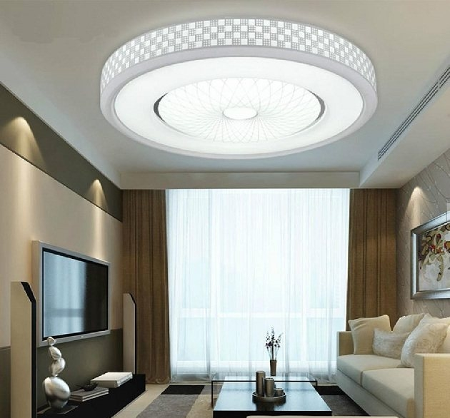 客厅吸顶灯