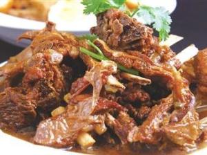 焖羊肉