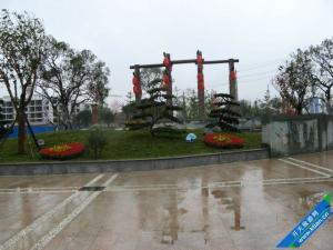 文化广场的明代石柱