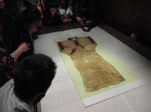 素纱襌衣