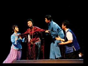 江苏淮剧团演出 淮剧《太阳花》