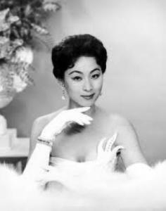 亚洲第一位环球小姐 儿岛明子
