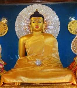 菩提迦耶摩诃菩提寺释迦牟尼等身像