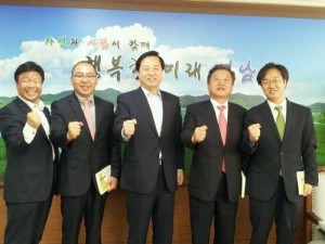 韩国主要党派首领 300