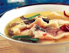 重庆酸菜鱼www.chj18.com