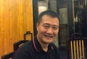 莫军