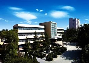 原河北师范大学图书馆和田家炳教育书院楼