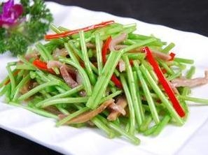 藜蒿炒腊肉