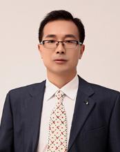 郑君