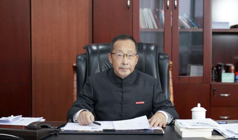 校长：杨江教授