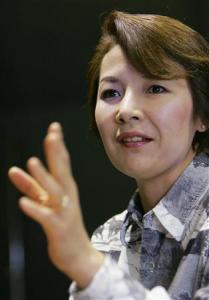 编辑1历代主演男役礼真琴主演男役原为黄色,后改为蓝色.