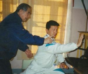 1994年张文广指导武术硕士研究生黄连顺查拳