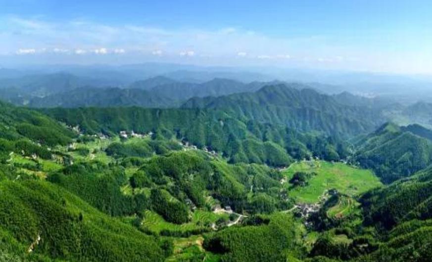 辰山,地名,位于湖南省安化县内,此山海拔1346米.