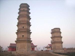 宋代寿圣寺双塔