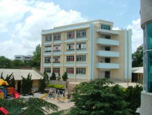 杨广镇小学