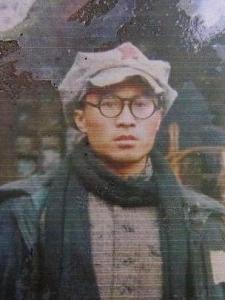 陈浅伦
