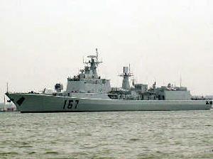 中国海军护航编队进人阿拉伯海