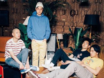 队长,主唱,吉他手韩文名:2768中文名:吴赫编辑2成员介绍hyukoh