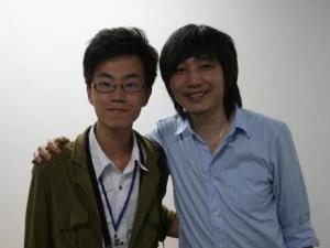 与著名音乐人张亚东合照