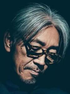 坂本龙一