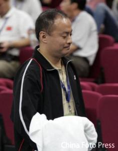 出席活动