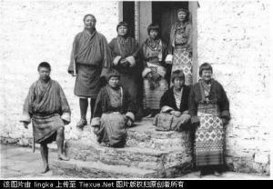 1905年的乌颜·旺楚克（最高者）