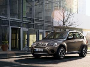 X5 xDrive35i 尊贵型