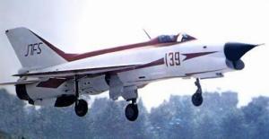歼-7改进试验机，歼-7FS