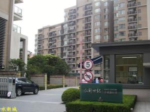 小区入口