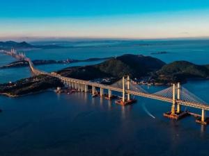 平潭海峡公铁两用大桥