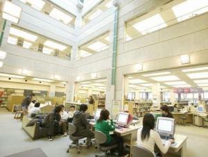 日本成城大学