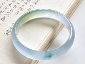 翡翠手镯
