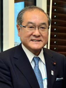 铃木俊一