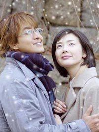 《冬季恋曲》是2002年的韩国电视剧,由裴勇俊,崔智友等主演.