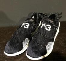 Y3
