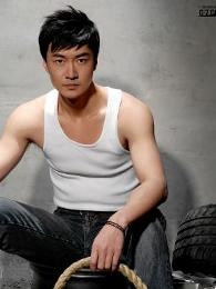 李进荣
