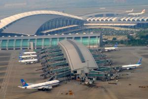 广州白云国际机场 中国三大航空枢纽之一 搜狗百科