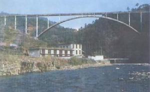 暗流河风景区